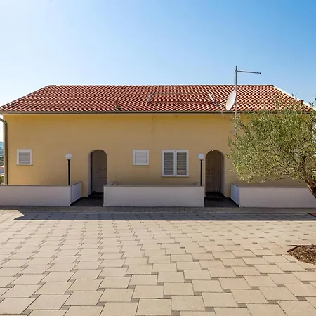 Dvorine Apartment Tisno Exterior photo