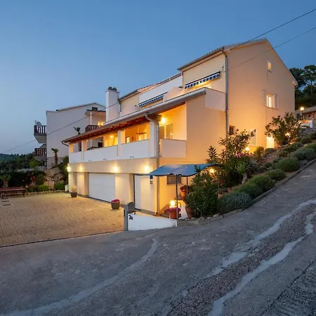 Dvorine Apartment Tisno Exterior photo