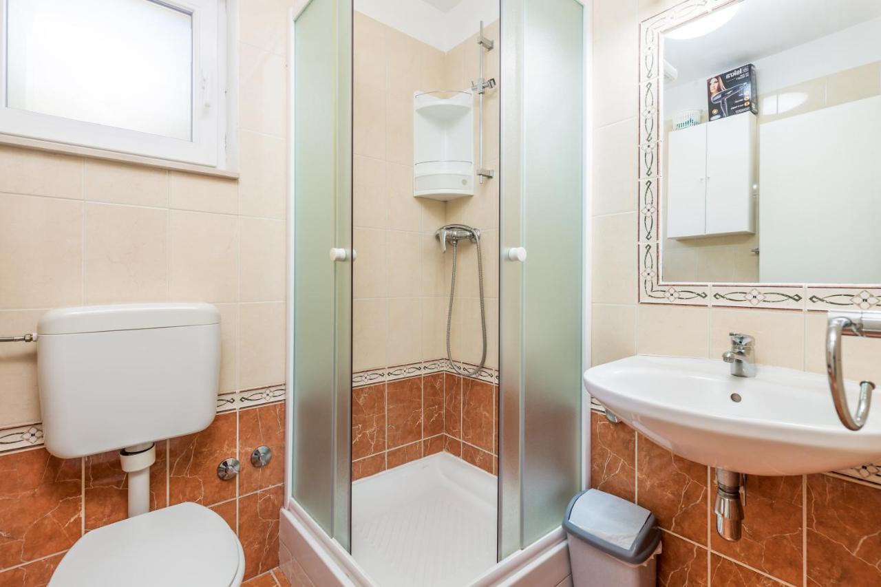 Apartment Dvorine Tisno